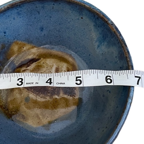 Circular Bowl, Hand-Built With Organic Edges & Unique Glazing - Picture 6 of 7